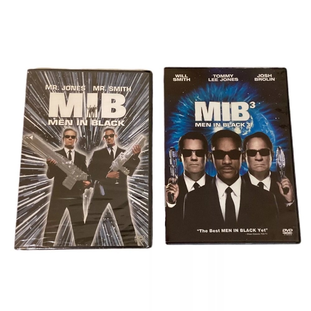 2X DVDs  MEN IN BLACK